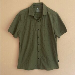 Kuhl Men's Green Button Down Collared Shirt, Tapered Fit, Size Medium
